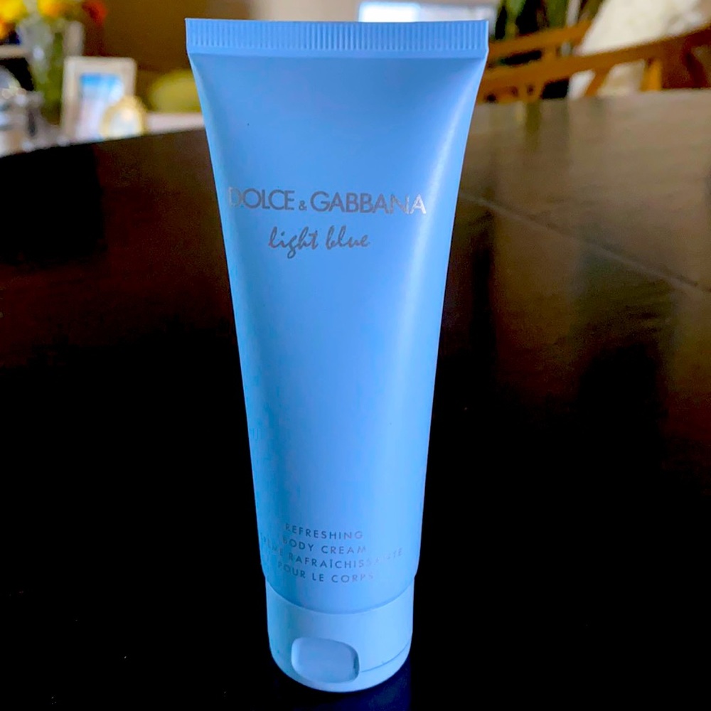 New never used dolce and garbbana light blue body cream 75 ml